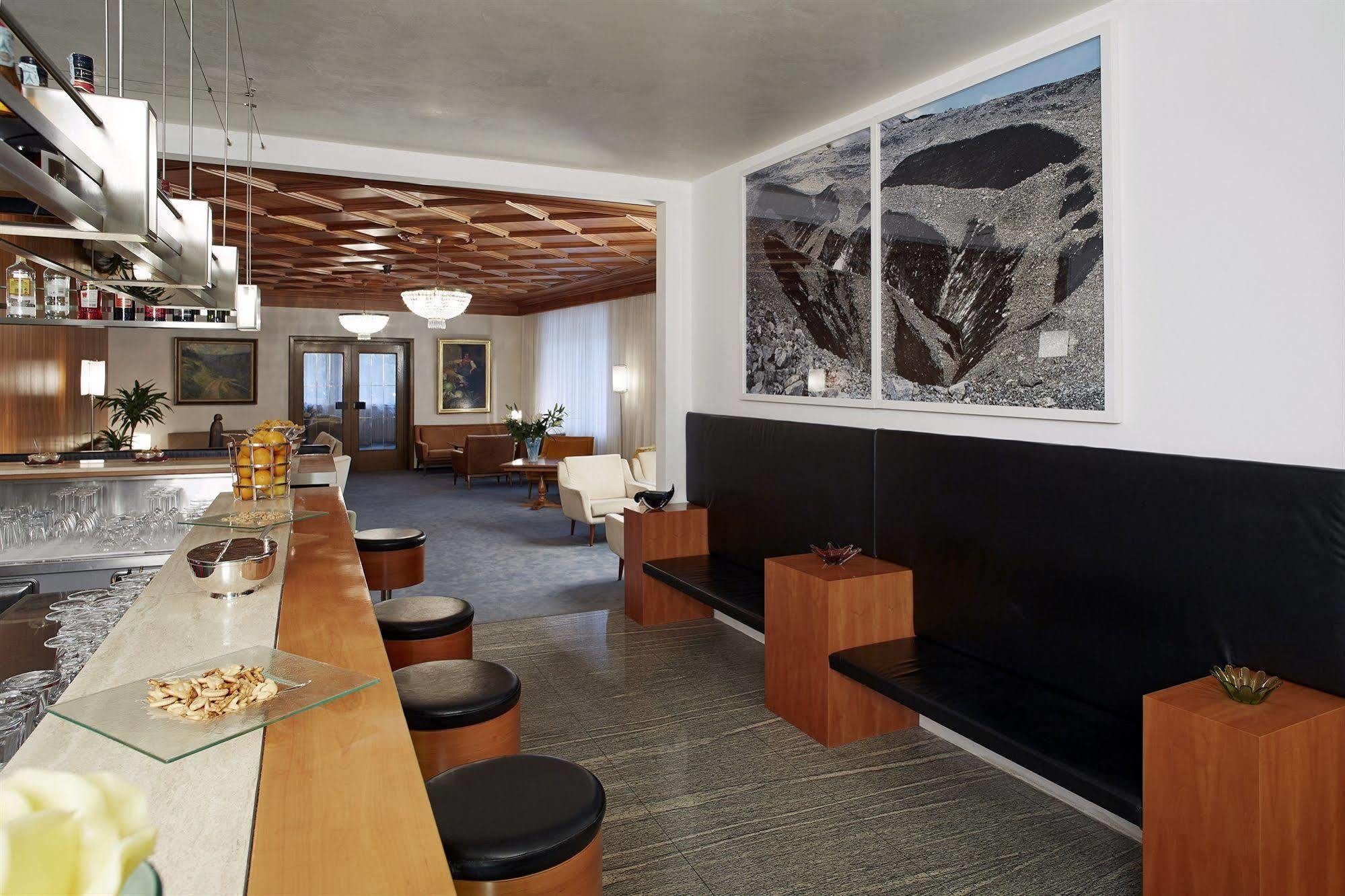 Hotel Juliane เมราโน ภายนอก รูปภาพ