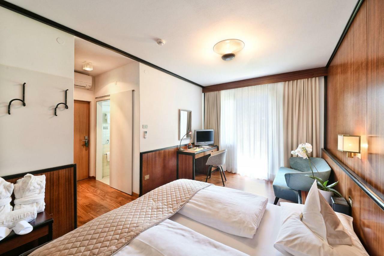 Hotel Juliane เมราโน ภายนอก รูปภาพ